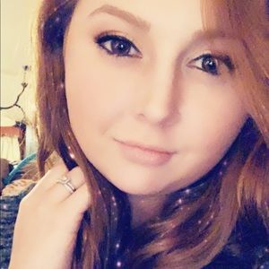 Meet your Posher, Cierra